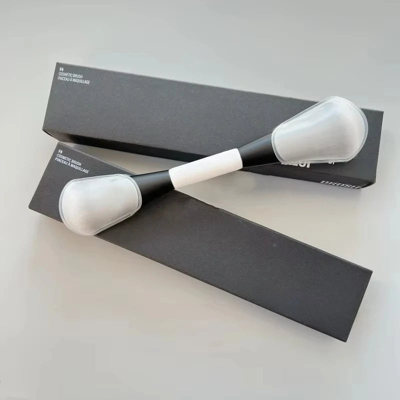F4 Dual-Ended Professional Makeup Brush